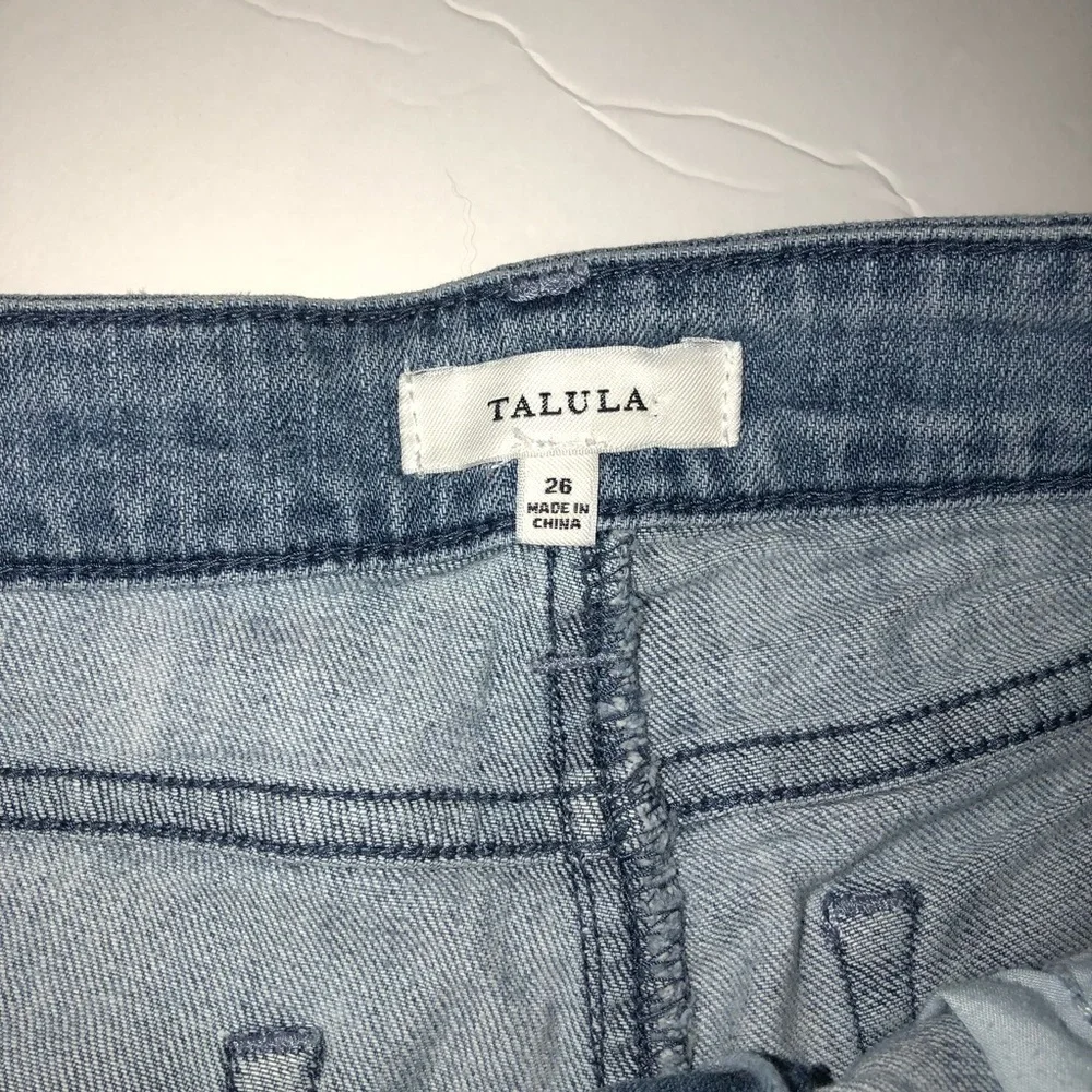 aritzia cut off shorts